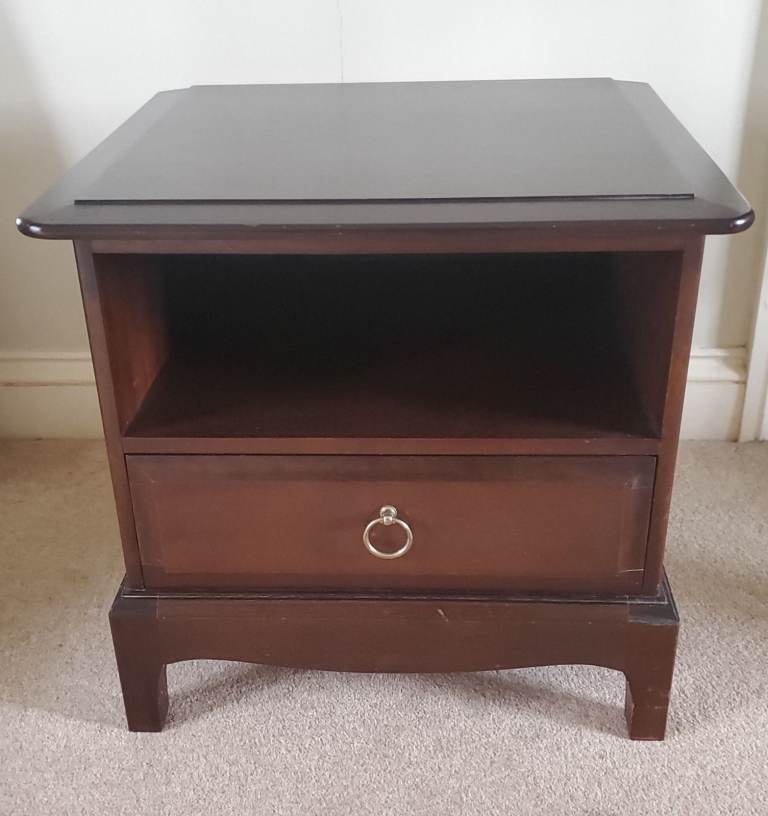 STAG Minstrel bedside table 