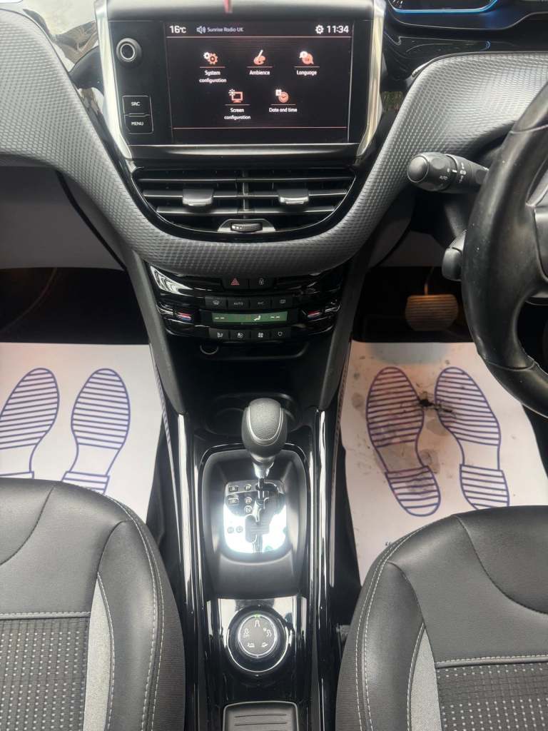 2018 Peugeot 2008 1.2 PureTech Allure EAT Euro 6 (s/s) 5dr HATCHBACK Petrol Automatic