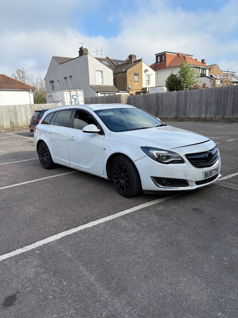 Vauxhall, INSIGNIA, Estate, 2015, Manual, 1956 (cc), 5 doors