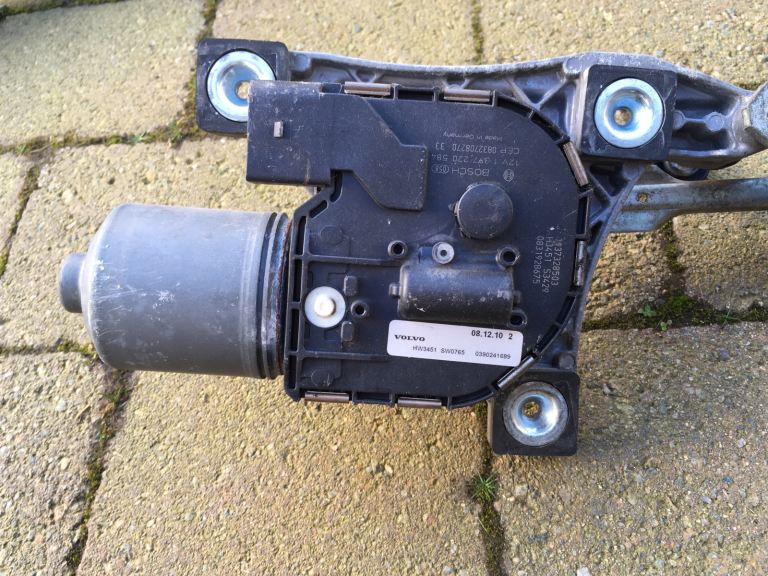 Volvo C30 Wiper Mechanism with Wiper Arms