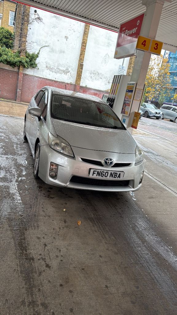 Toyota Prius  (Read carefully) 