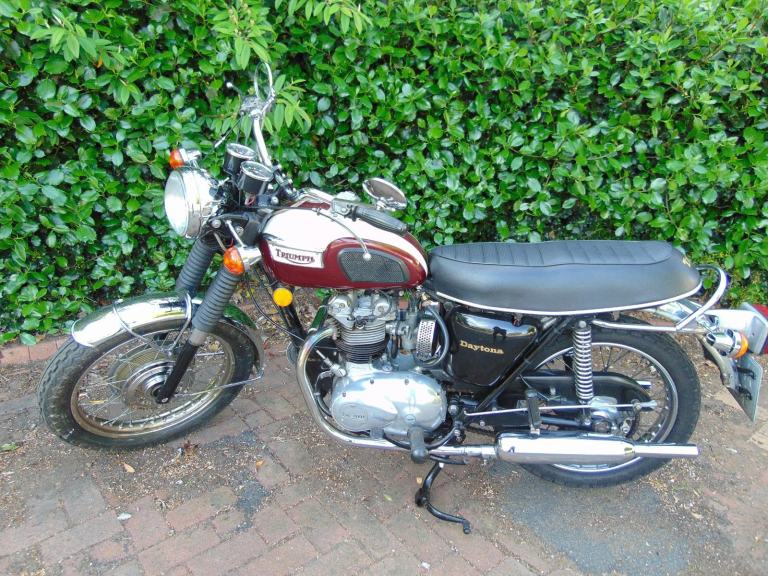 Triumph Daytona 500 1973 classic British twin runs and rides good original spec