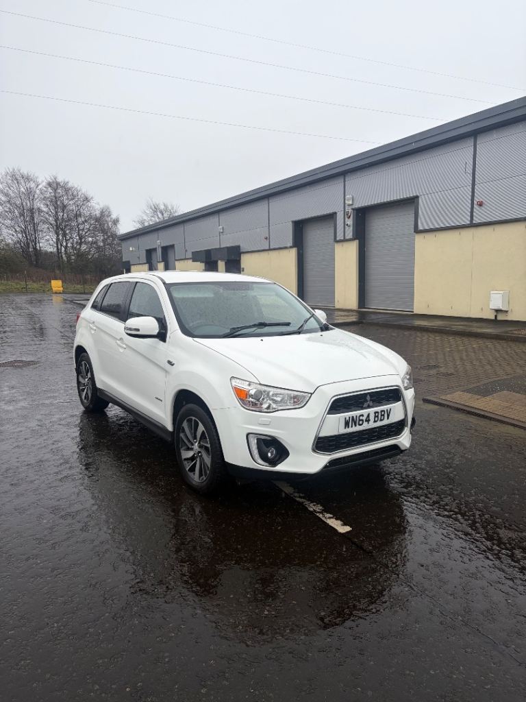 Car suv Mitsubishi asx 