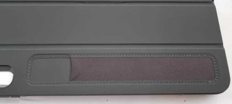 iPad 11" case with keyboard