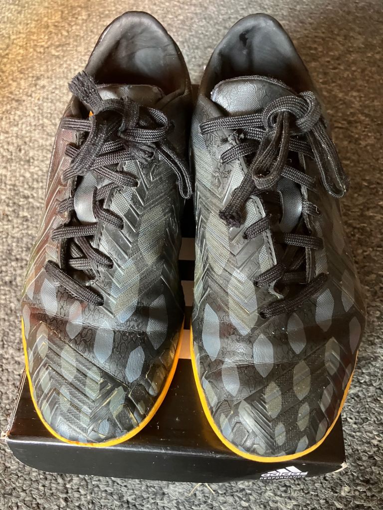 Adidas Astro Turf Trainers - Size 4