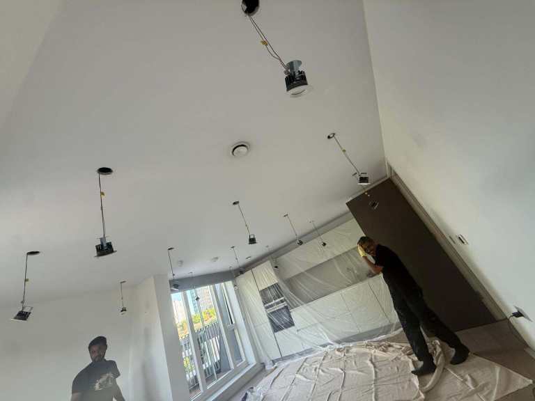 ✅Experienced Painter & Decorator – Short Notice, Clean & Tidy – Free Quote