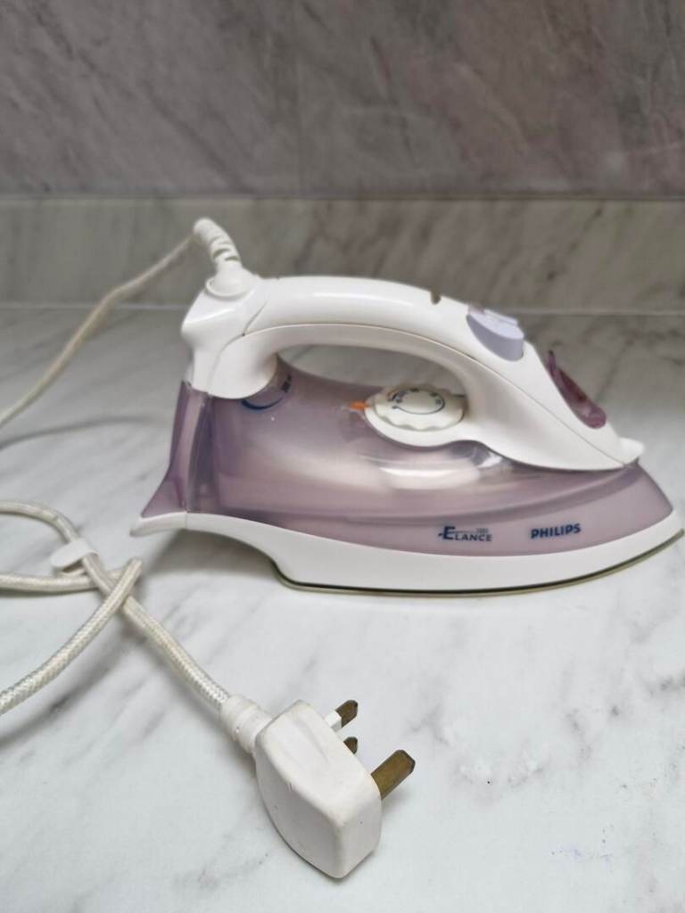 PHILIPS ELANCE STEAM IRON