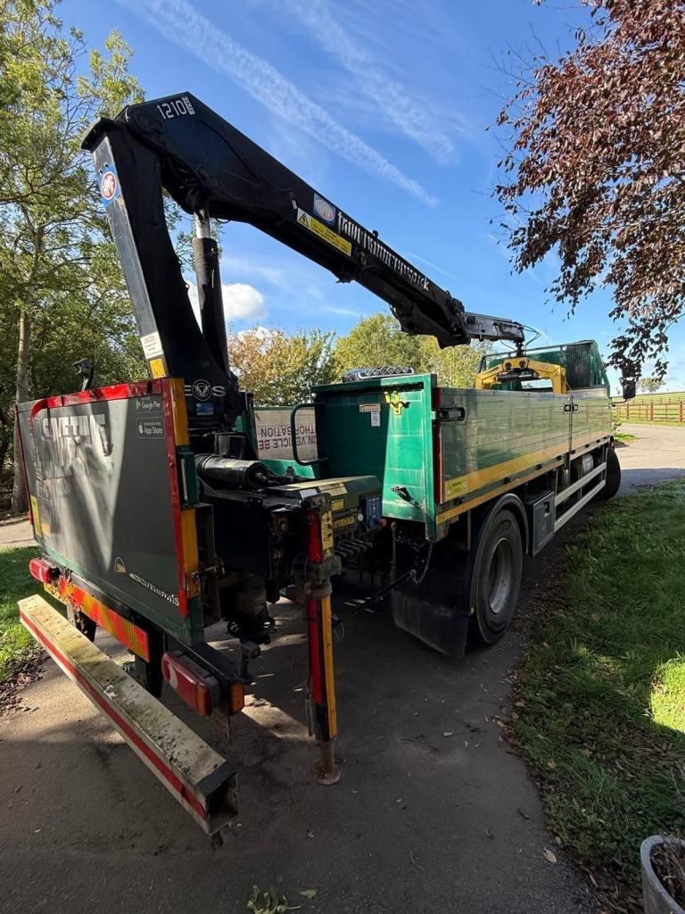  2015 DAF LF 55.220 DROPSIDE EURO 6 WITH HMF 1210 CRANE 