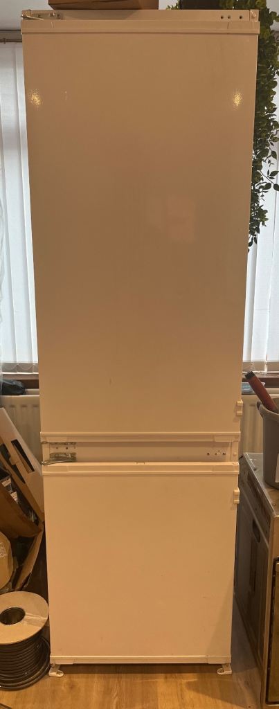 Fridge freezer