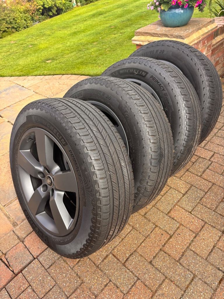 Landrover Tyres & Wheels 