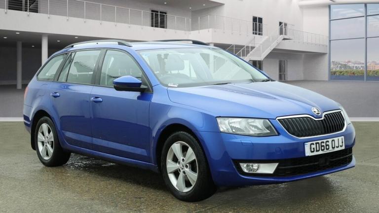 2017 Skoda Octavia 1.6 TDI CR SE L 5dr ++ NAV / ULEZ / 20 TAX / CAMBELT / 74 MPG ++ ESTATE Diesel...