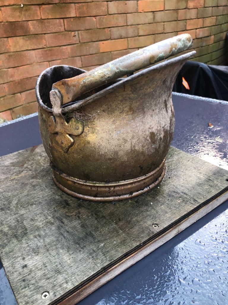 Brass bucket with handle 