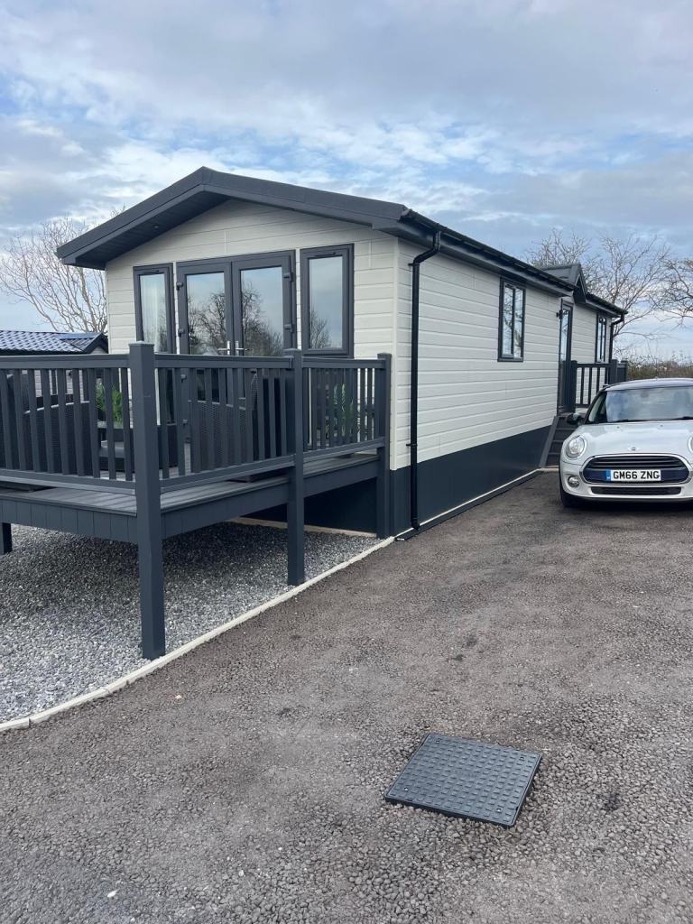 Ambleside Lodge in Weston Supermare  - Lodge / Caravan 