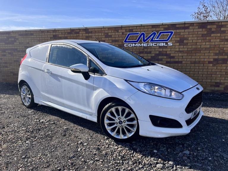 FORD FIESTA VAN 1.5 TDCi Sport 2017