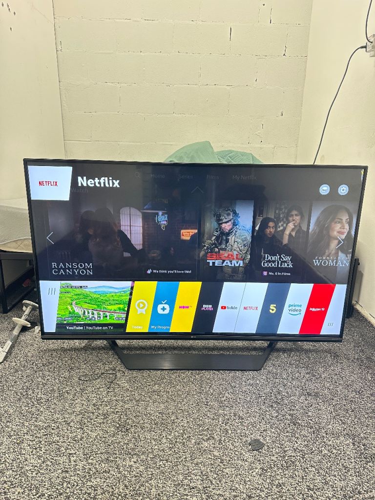 LG 60” Inch 4K Smart Tv