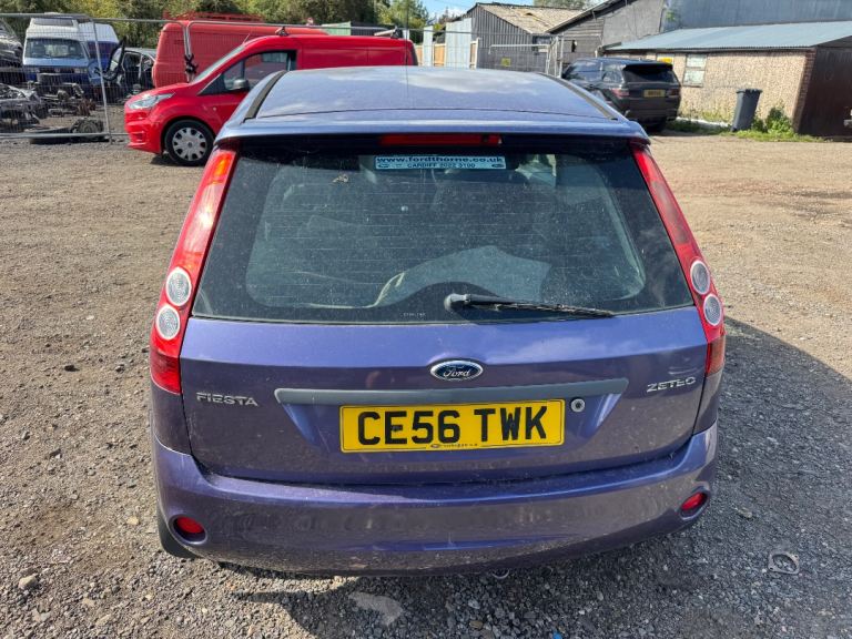 Ford fiesta mk6 1.25 2007 purple BREAKING FOR PARTS