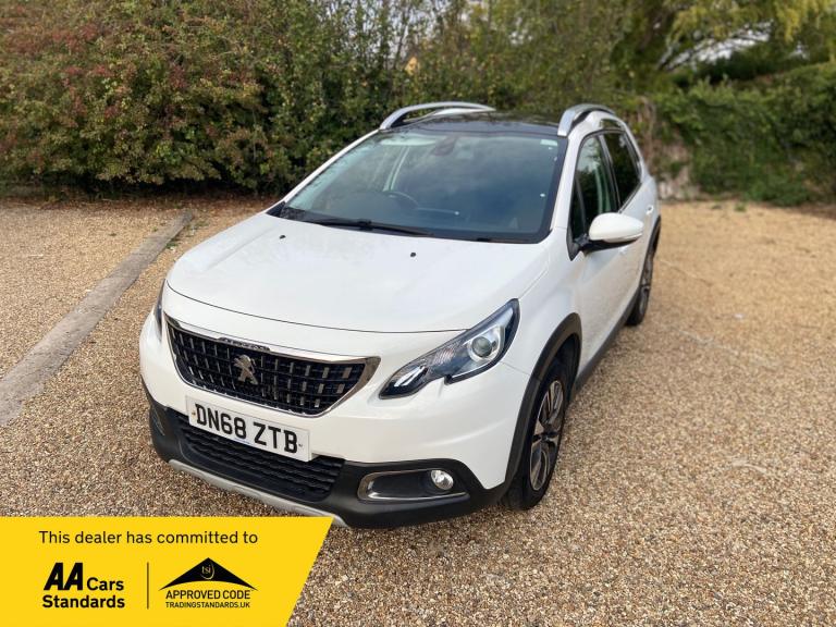 PEUGEOT 2008 1.2 PureTech Allure Premium 2018