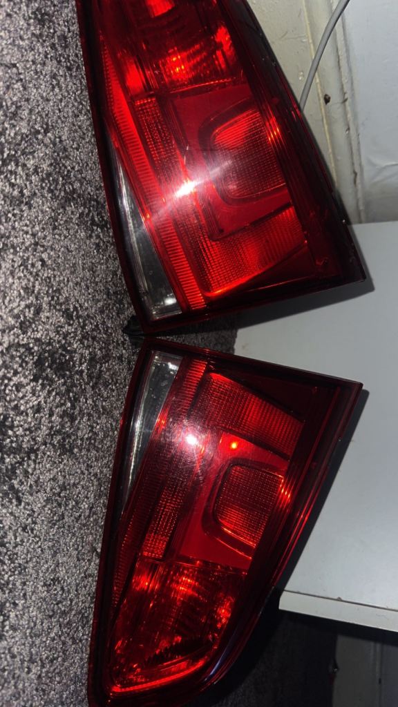 VW Golf MK7 Rear Tail Lights Complete 4 Piece Set + Bulbs