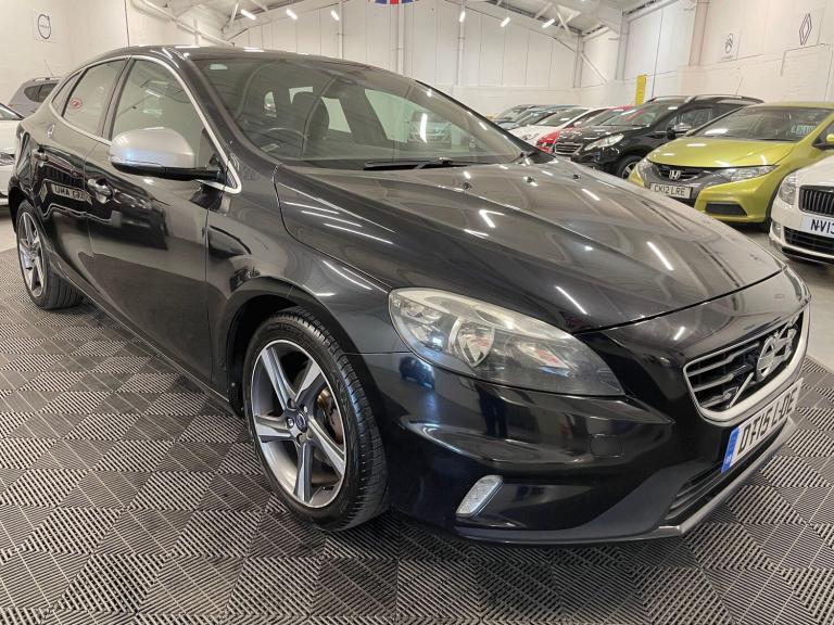 2015 Volvo V40 D2 R DESIGN Nav 5dr HATCHBACK DIESEL Manual