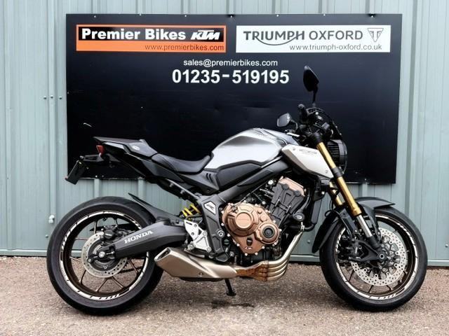 2022/22 Honda CB650R Stunning Motorcycle 