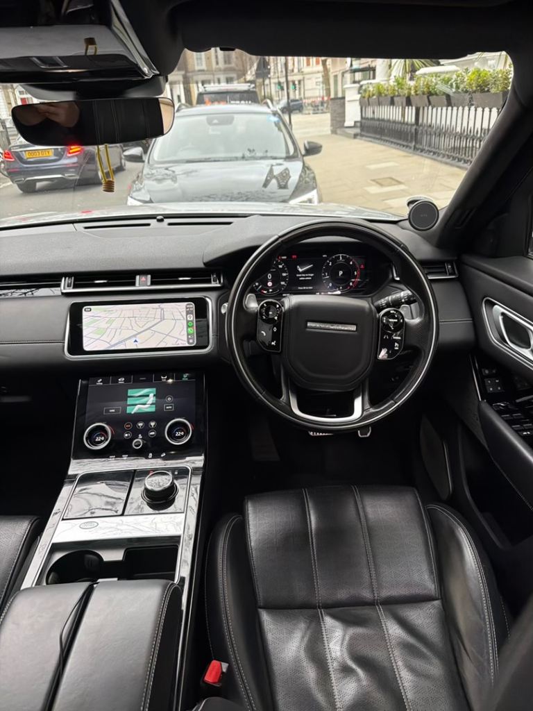 4 seat dining table with chairs 