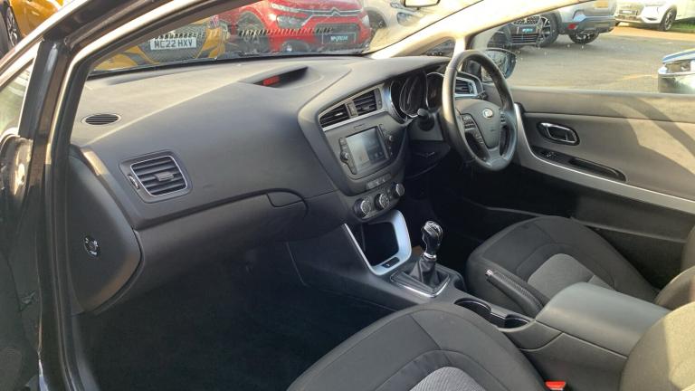 2018 Kia Pro Ceed 1.6 CRDi 2 Hatchback 3dr Diesel Manual Euro 6 (s/s) (134 bhp) Hatchback Diesel ...