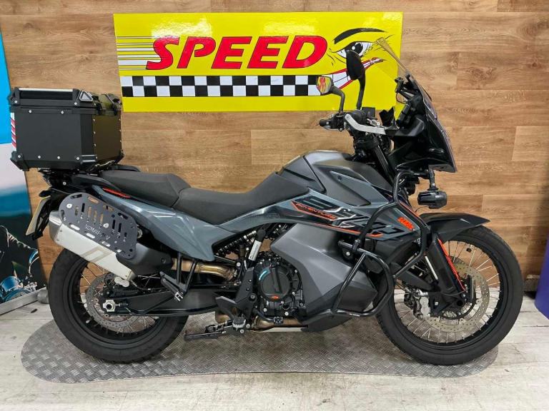 KTM 890 Adventure 21
