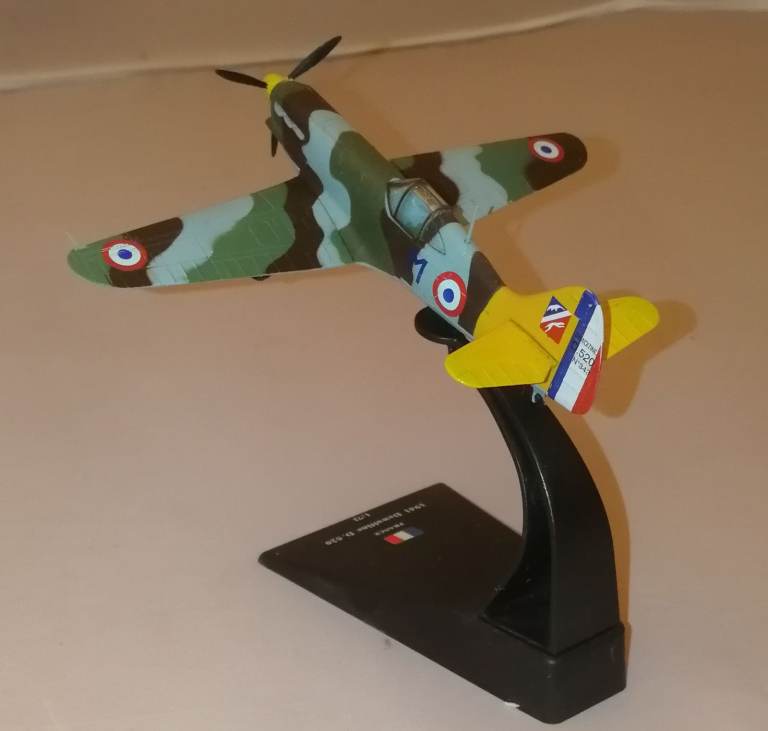 Amercom 1941 Dewoitine D.520 1:72 Scale Die-Cast Model Aircraft