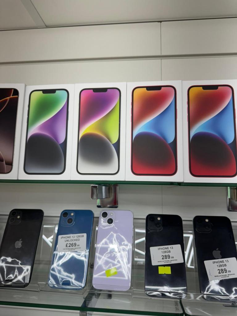 iPhone 14 Plus LIKE NEW BOXED