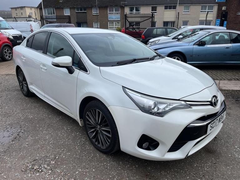 2017 Toyota Avensis 1.8 Design 4dr SALOON PETROL Manual
