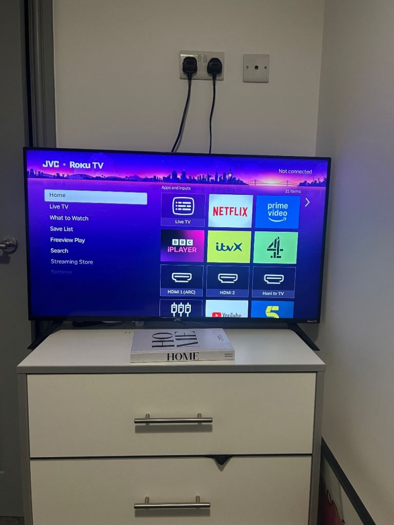JVC Roku 40” Full HD HDR LED TV