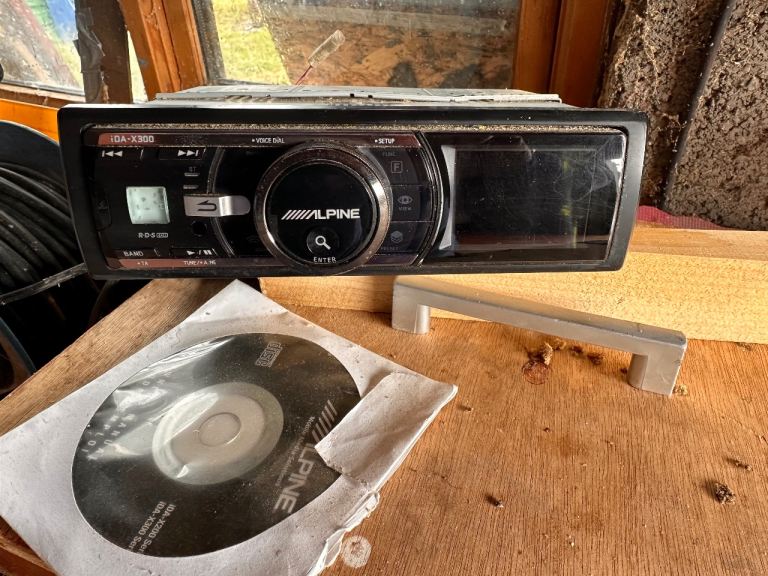 Alpine car stereo
