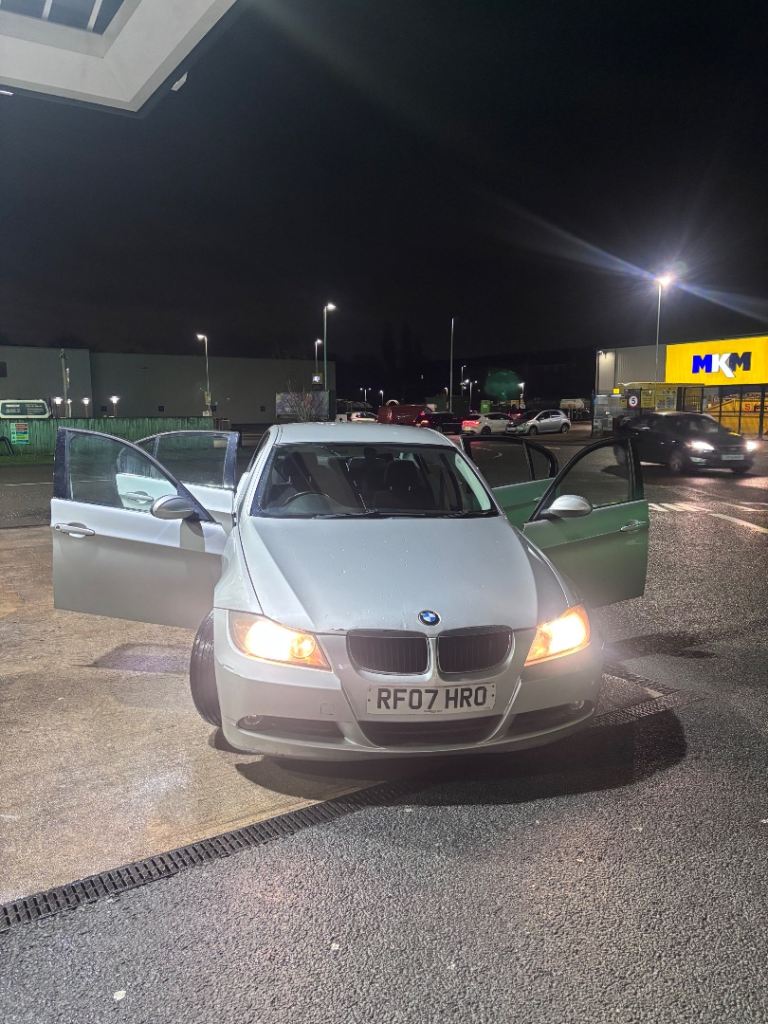 BMW, 3 SERIES, Saloon, 2007, Manual, 1995 (cc), 4 doors