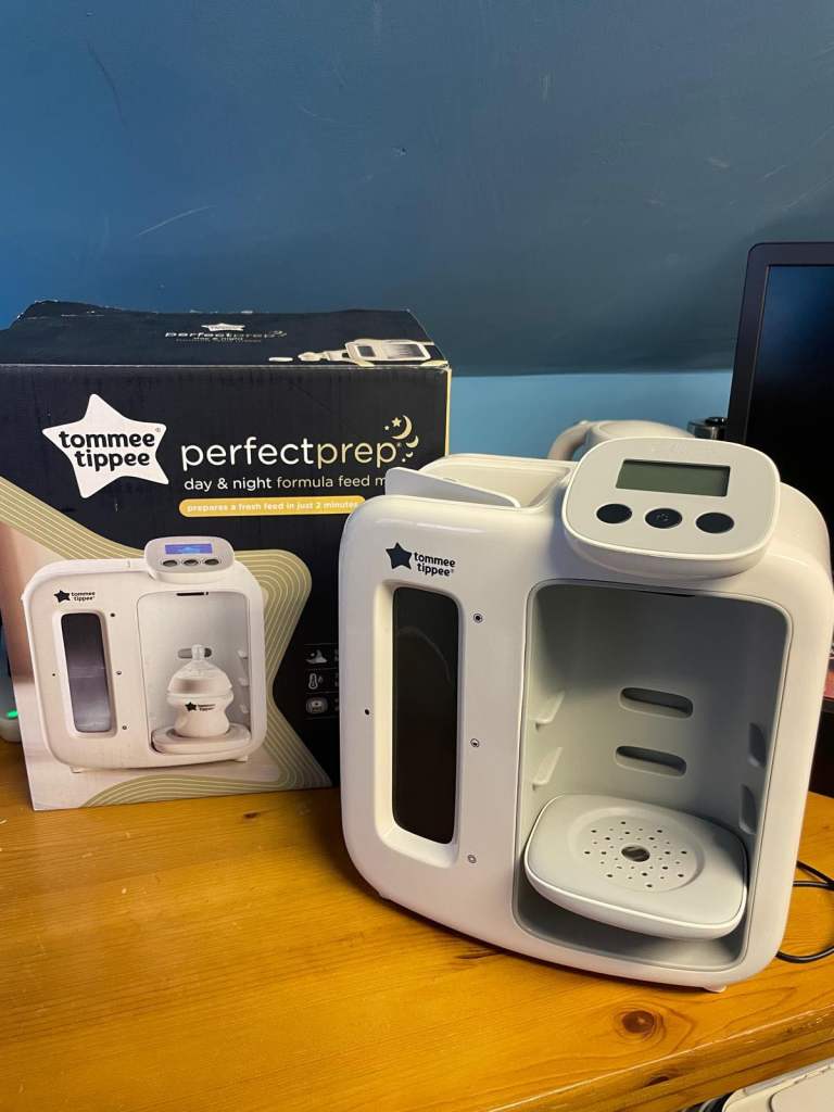 Tommee Tippee Perfect Prep Day & Night Formula Feed Maker – White