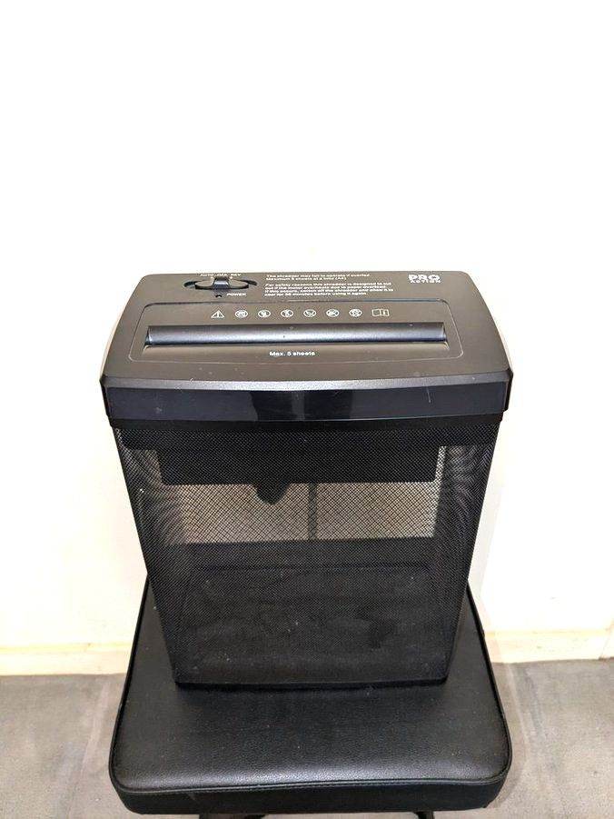 Pro Action Paper Shredder