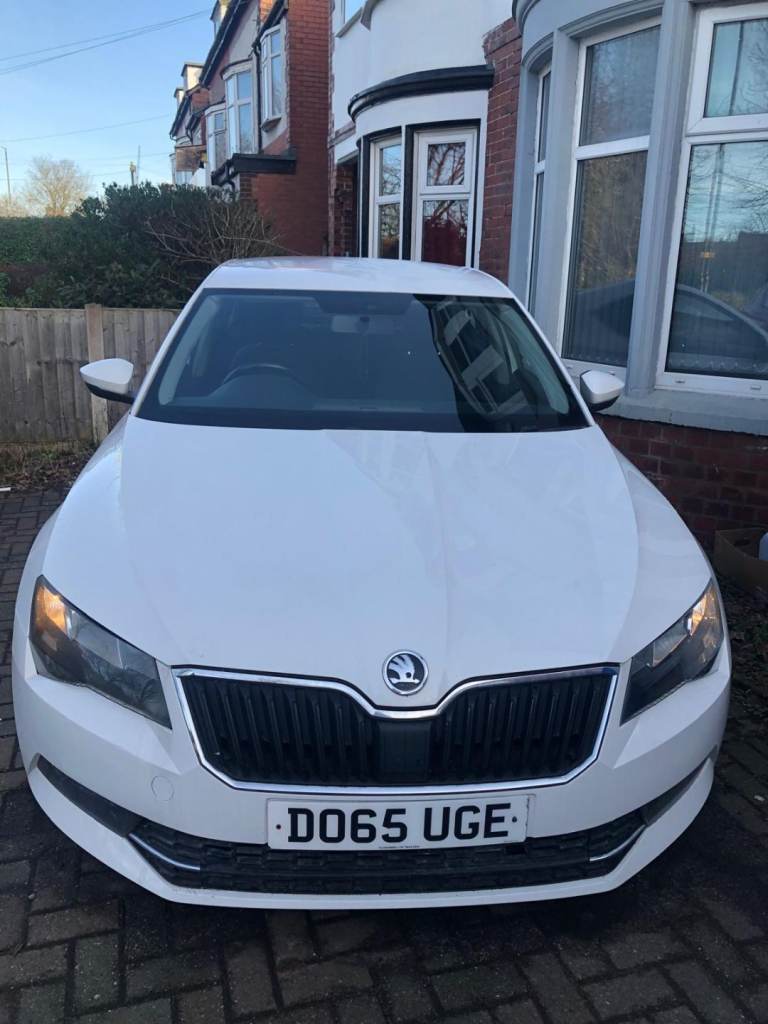 Skoda, SUPERB, Hatchback, 2018, Manual, 1598 (cc), 5 doors