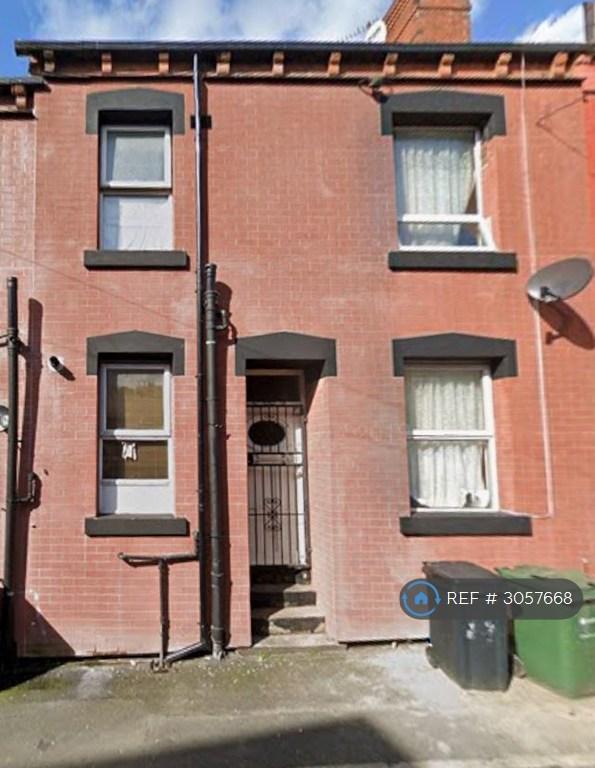 2 bedroom house in Woodview Terrace, Leeds, LS11 (2 bed) (#3057668)