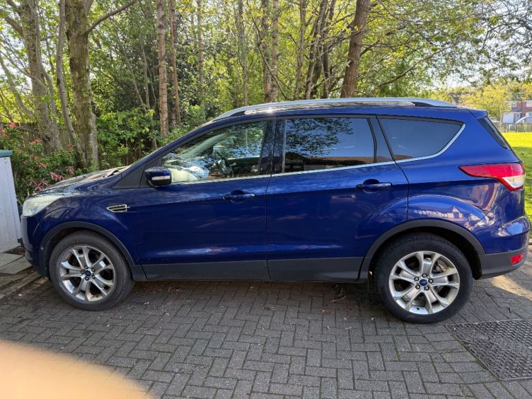 Ford, KUGA, Hatchback, 2014, Manual, 1997 (cc), 5 doors