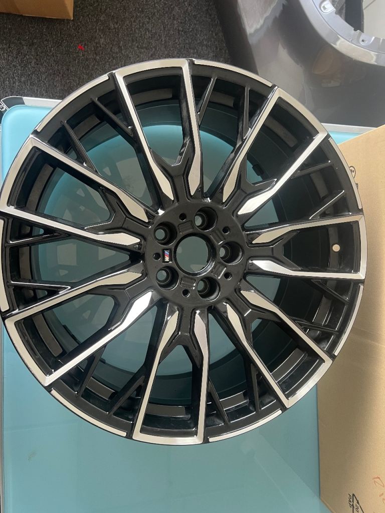Genuine BMW M4 20 Inch Alloy Wheel 6116895933