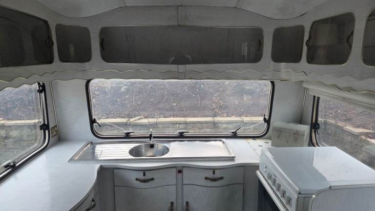 1980's Buccaneer Caravan 