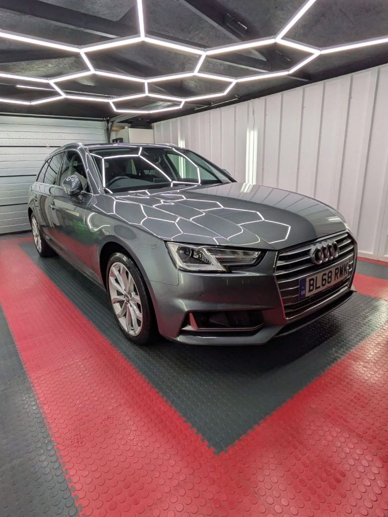 Audi, A4, Estate, 2019, Semi-Auto, 1984 (cc), 5 doors