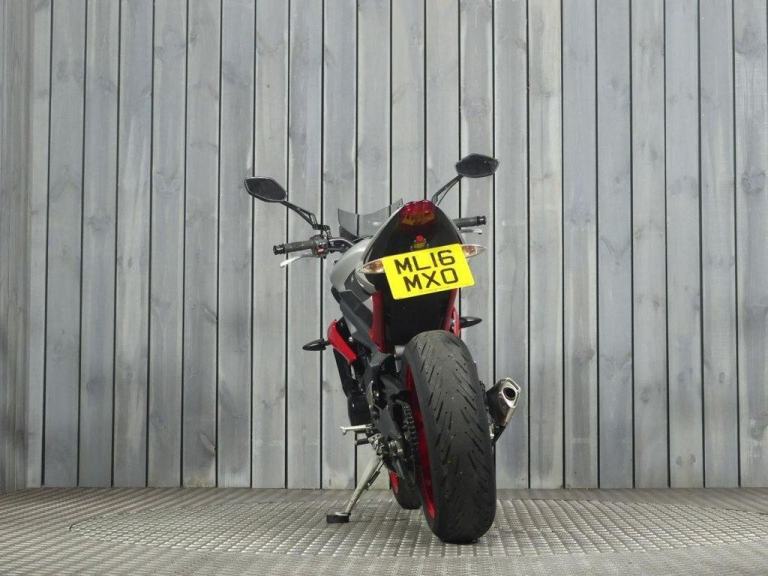 2016 16 TRIUMPH STREET TRIPLE 675