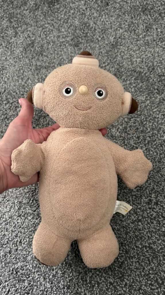 In the night garden talking toy