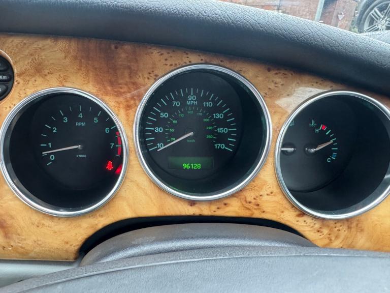 2004 Jaguar XK8 4.2 2dr Auto CONVERTIBLE Petrol Automatic