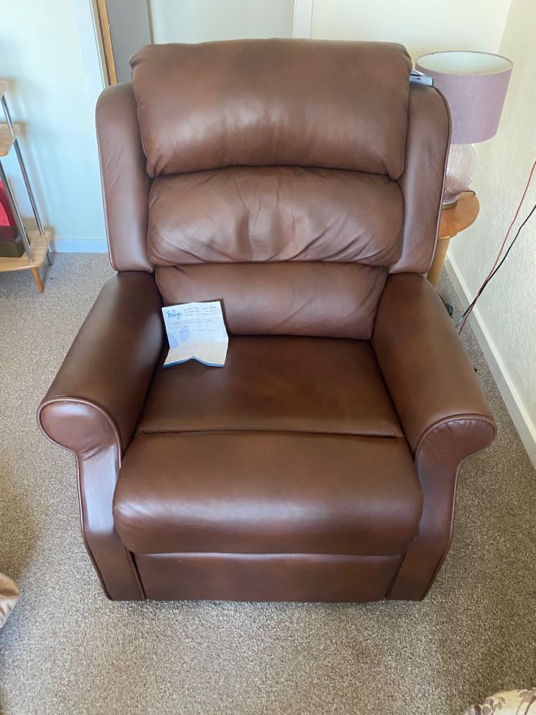Rise & Recline Armchair