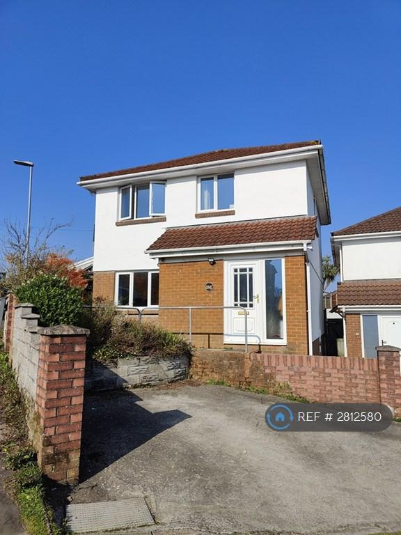 3 bedroom house in The Glade, Swansea, SA3 (3 bed) (#2812580)