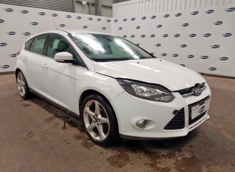 Ford, FOCUS, Hatchback, 2013, Manual, 998 (cc), 5 doors