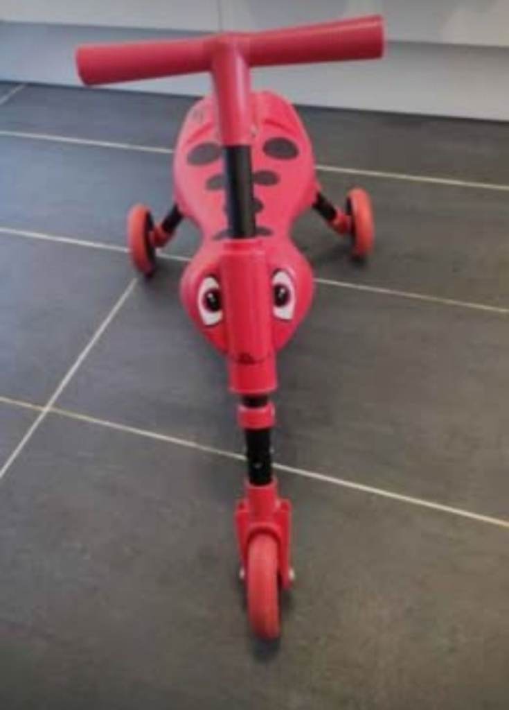 Scuttlebug 3-wheel Foldable Ride On Tricycle Red for ages 1+