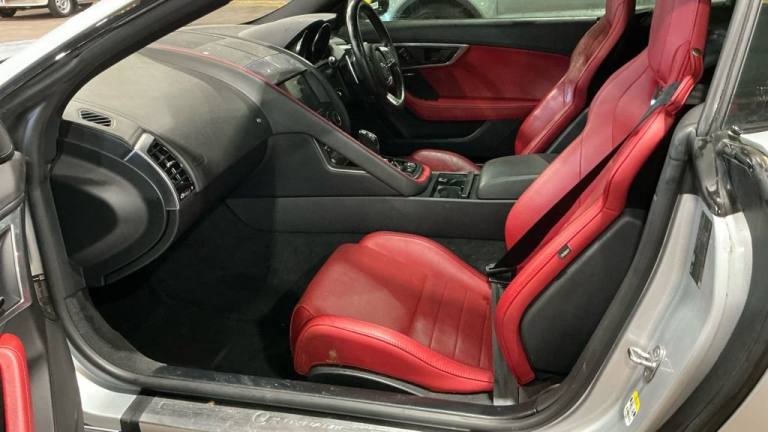 2019 19 JAGUAR F-TYPE 3.0 V6 GPF R-DYNAMIC COUPE 2DR PETROL AUTO EURO 6 (S/S) (3