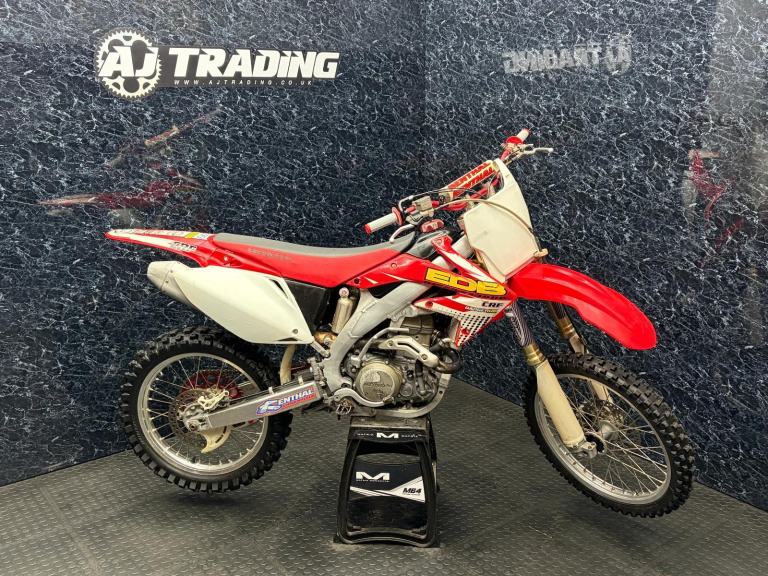 Honda CRF 450 2005  (MOTOCROSS / MX / ENDURO) @ AJ TRADING 
